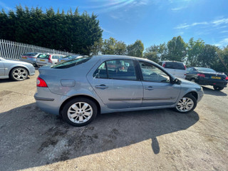 Renault Laguna 2  рест. 2005
