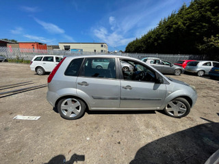 Ford Fiesta 5  рест. 2005
