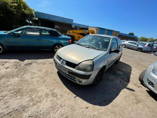 Renault Clio 2  2-й рест. 2003