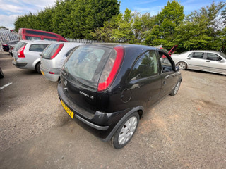 Opel Corsa C рест. 2004