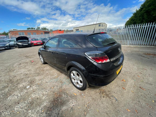 Opel Astra GTC H 2006