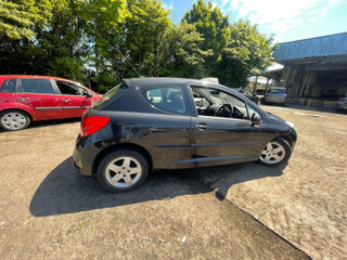 Peugeot 207 2006