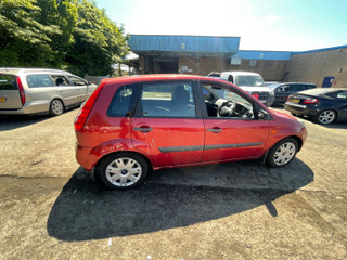 Ford Fiesta 5  рест. 2006