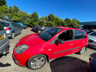 Ford Fiesta 5  рест. 2005
