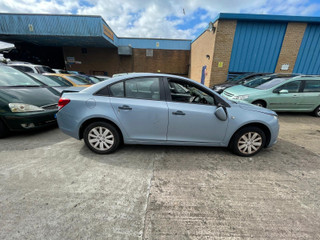 Chevrolet Cruze  J300 2009