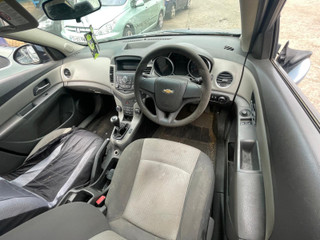 Chevrolet Cruze  J300 2009
