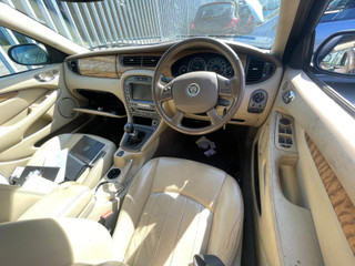 Jaguar X-Type  X400 2005