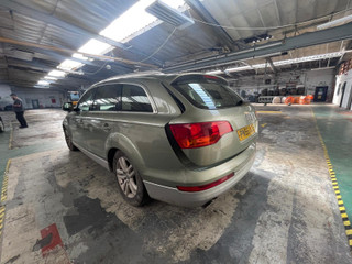 Audi Q7 4L 2006