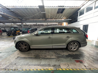 Audi Q7 4L 2006