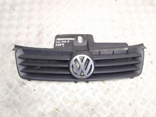 решетка радиатора Volkswagen Polo 4 поколение 2003, 1.2 л., i, AWY, бензин, 5МКПП, summerblue / la5f, хетчбэк 5 дв., передний привод, правый руль, 6Q0853651C