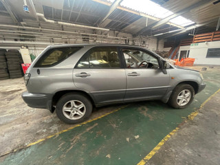 Lexus RX  XU10 2001
