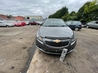 Chevrolet Cruze  J305 2012