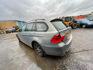 BMW 3 E90/E91/E92/E93 E91 2005