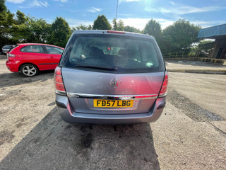 Opel Zafira 2  (B) рест. 2008