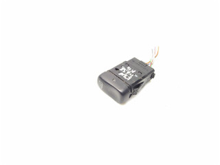 кнопка обогрева лобового стекла Mercedes-Benz Vito W638 2001, 2.2 л., CDi, OM 611.980, дизель, 5МКПП, красный, минивэн, передний привод, правый руль