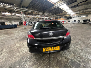 Opel Astra GTC H рест. 2007