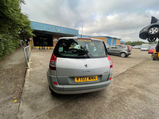 Renault Scenic 2  рест. 2007