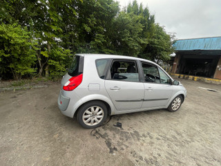 Renault Scenic 2  рест. 2007