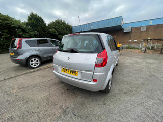 Renault Scenic 2  рест. 2007