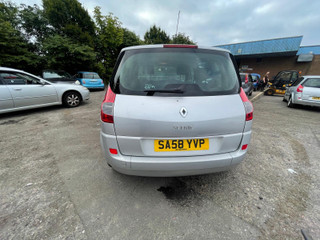 Renault Scenic 2  рест. 2008