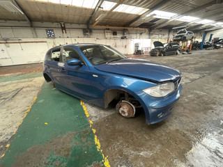 BMW 1 E81/E82/E87/E88 2004