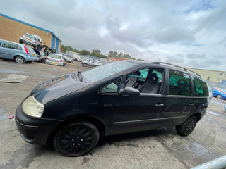 Volkswagen Sharan рест. 2002