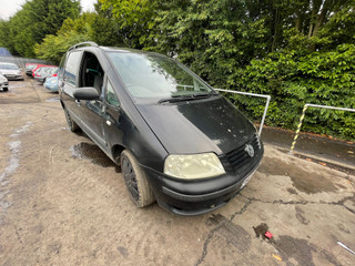 Volkswagen Sharan рест. 2002