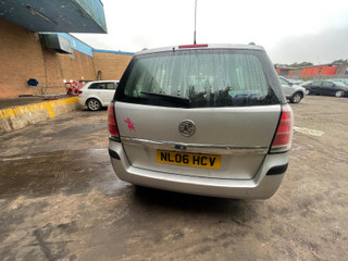 Opel Zafira 2  (B) 2006