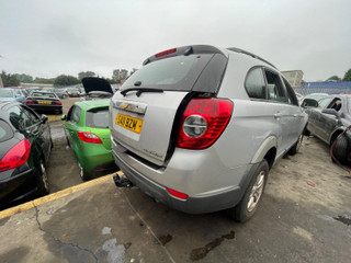 Chevrolet Captiva  C100 2011