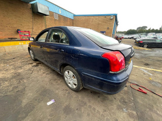 Toyota Avensis 2  (T250) 2004