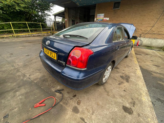 Toyota Avensis 2  (T250) 2004