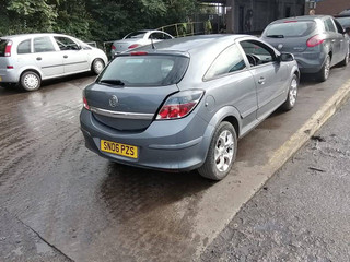 Opel Astra GTC H 2006