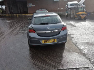 Opel Astra GTC H 2006