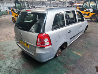 Opel Zafira 2  (B) рест. 2009