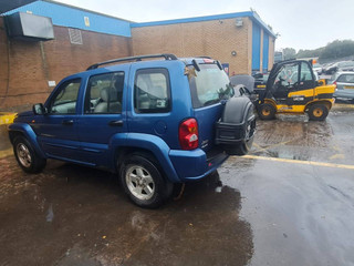 Jeep Cherokee 3 KJ 2003