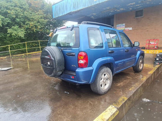 Jeep Cherokee 3 KJ 2003