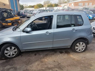 Mazda 2 рест. DY 2006