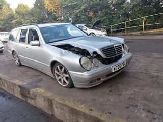 Mercedes-Benz E-Класс W210/S210 рест. S210 2000