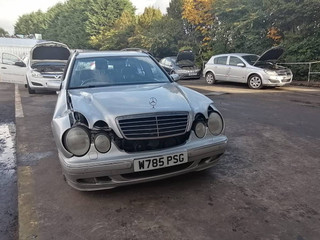 Mercedes-Benz E-Класс W210/S210 рест. S210 2000