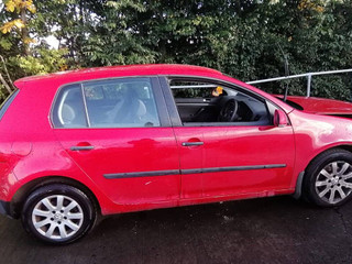 Volkswagen Golf 5 2004