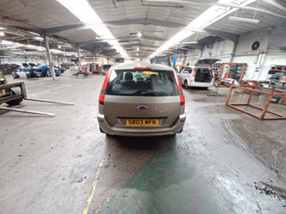 Ford Fusion 2003