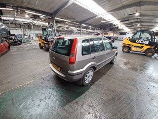 Ford Fusion 2003