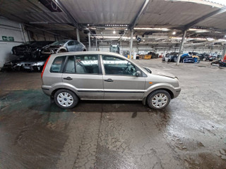 Ford Fusion 2003