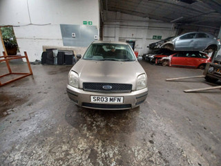 Ford Fusion 2003