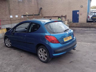 Peugeot 207 2006