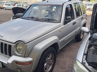 Jeep Cherokee 3 KJ 2004