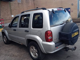 Jeep Cherokee 3 KJ 2004