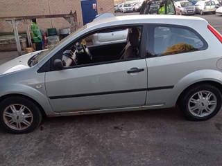 Ford Fiesta 5 2003