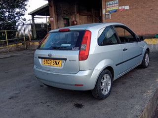 Ford Fiesta 5 2003
