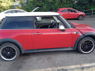 Mini Cooper S  R53 2004